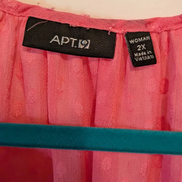 Apt. 9 Bright Pink Women's Top Plus Size 2X - Picture 3 of 6